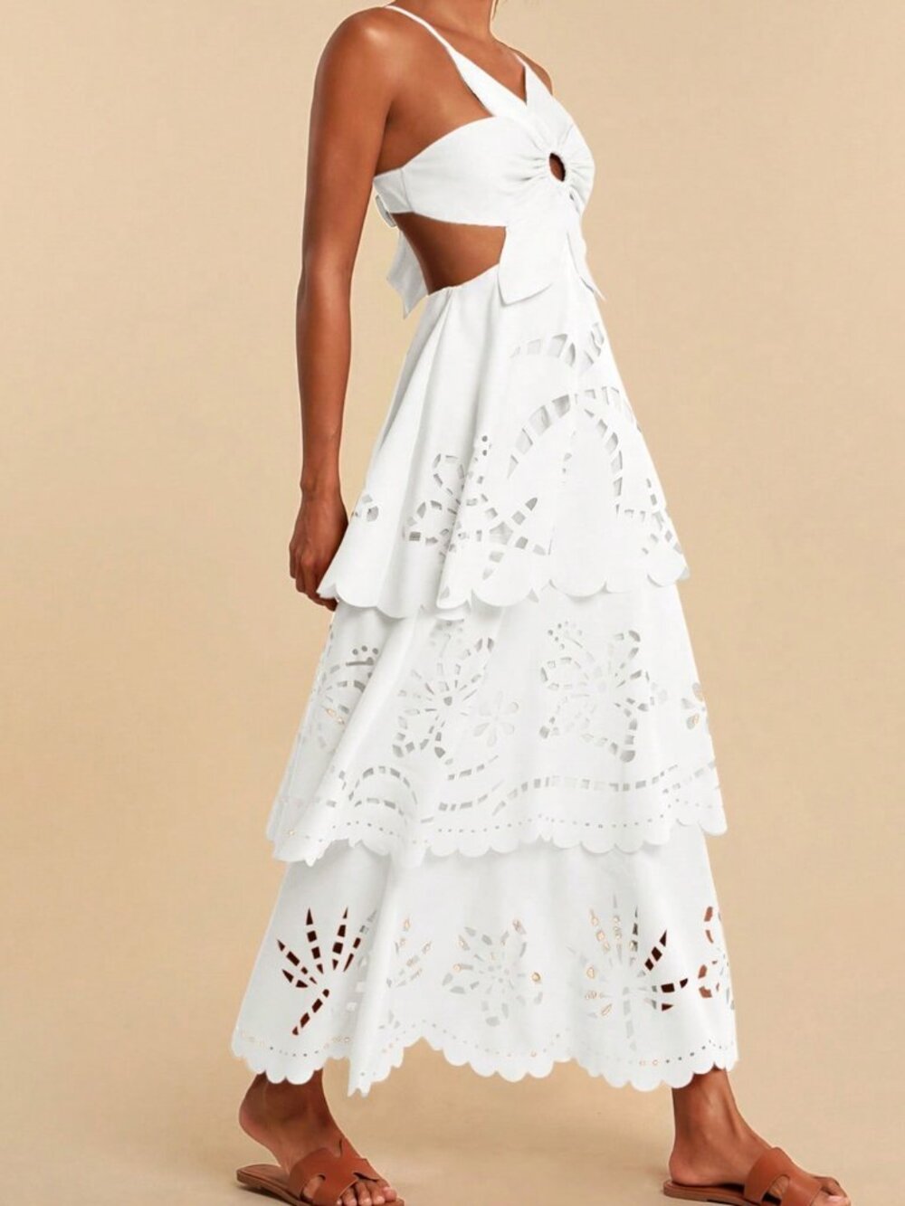 White Boho Women's Multi-Layer Ruffle Hem Spaghetti Strap Backless Dress - Picture 7 of 7